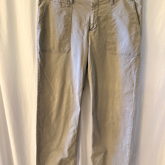 Banana Republic Pants - Banana Republic women’s Tan Boyfriend Chino size 14